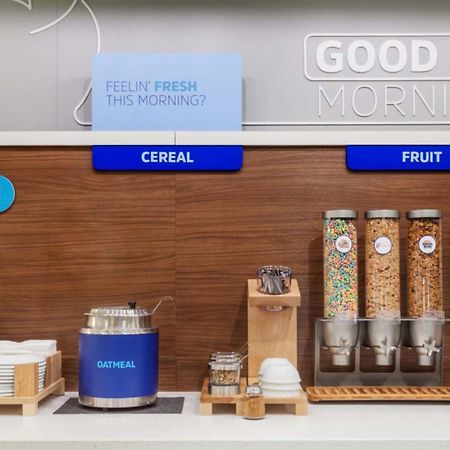 Holiday Inn Express Wichita South By Ihg Luaran gambar