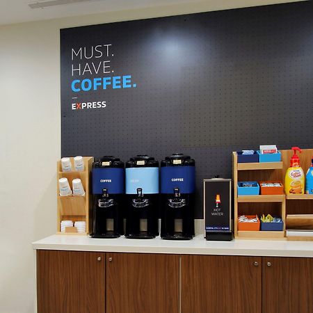 Holiday Inn Express Wichita South By Ihg Luaran gambar