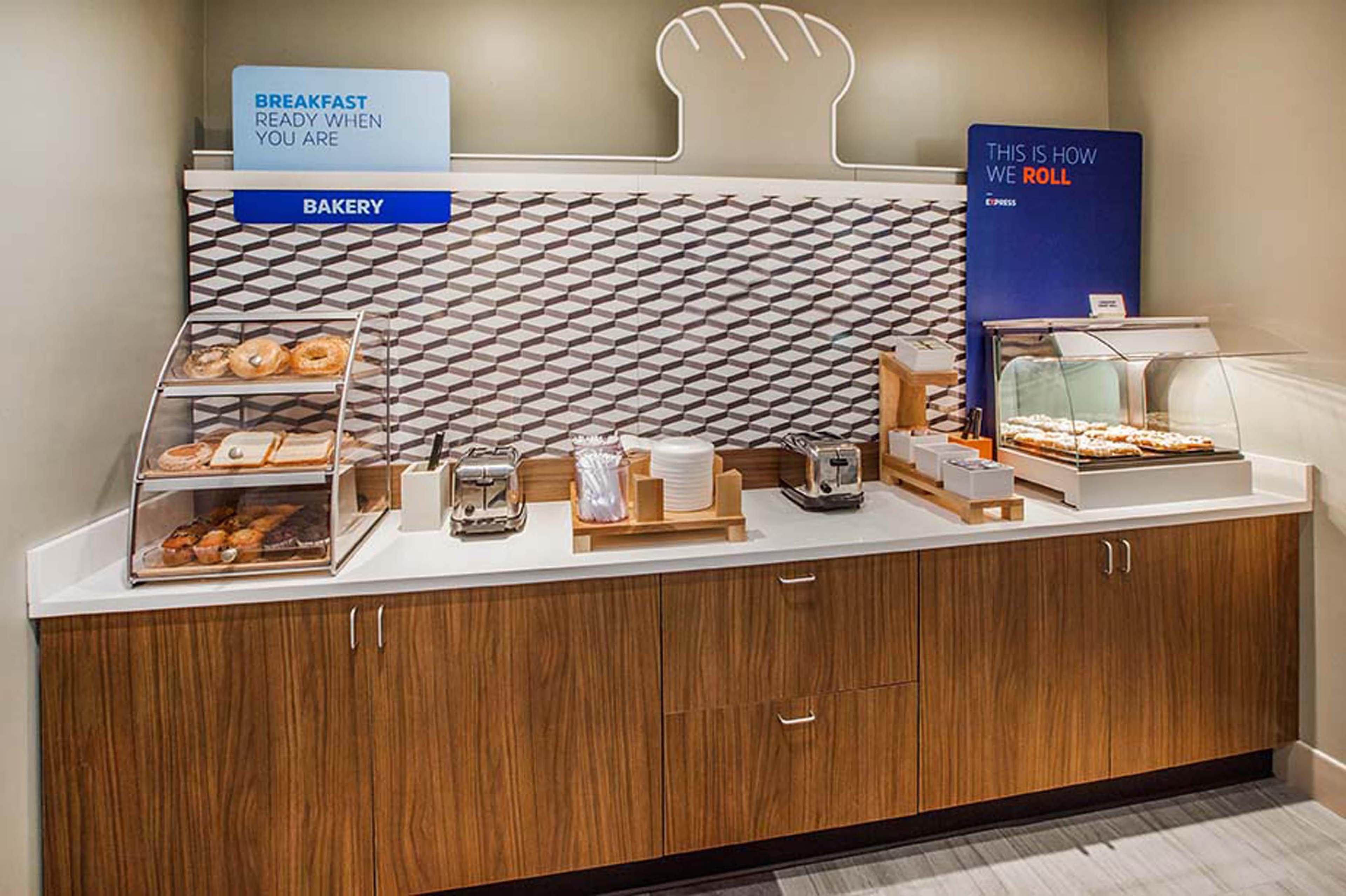Holiday Inn Express Wichita South By Ihg Luaran gambar